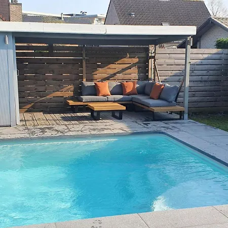 Fantastic, Luxurious In With Heated Outdoor Pool
